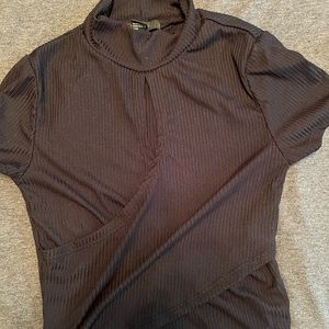 Forever 21 black crop top